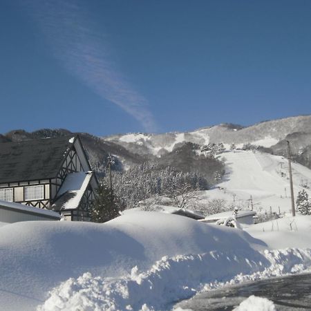 Pension Snow Land Toyooka  Bagian luar foto
